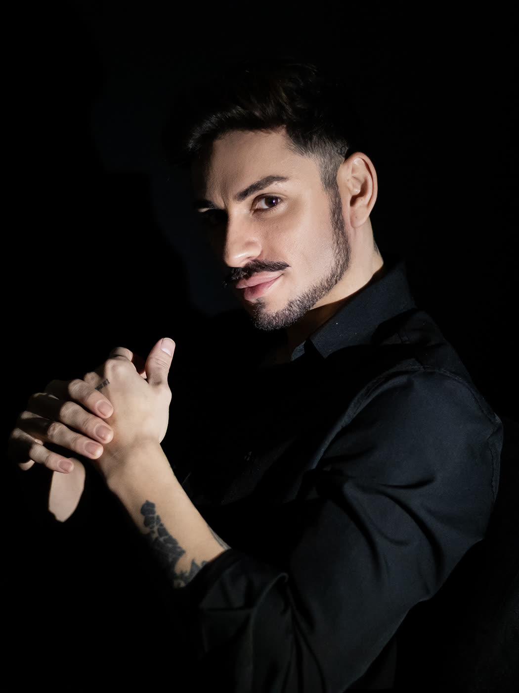 Douglas — Cabeleireiro na Look Hair